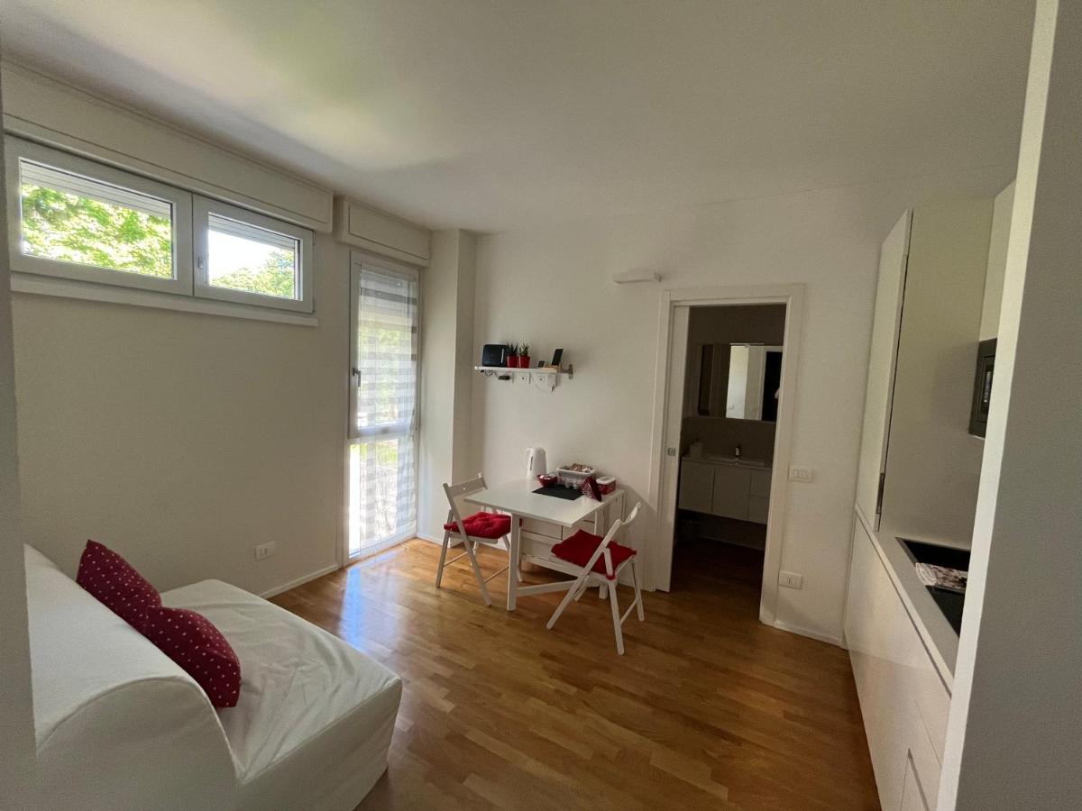 Cherry'S House Milano M1 Bande Nere - San Siro- M4 Linate Exterior foto