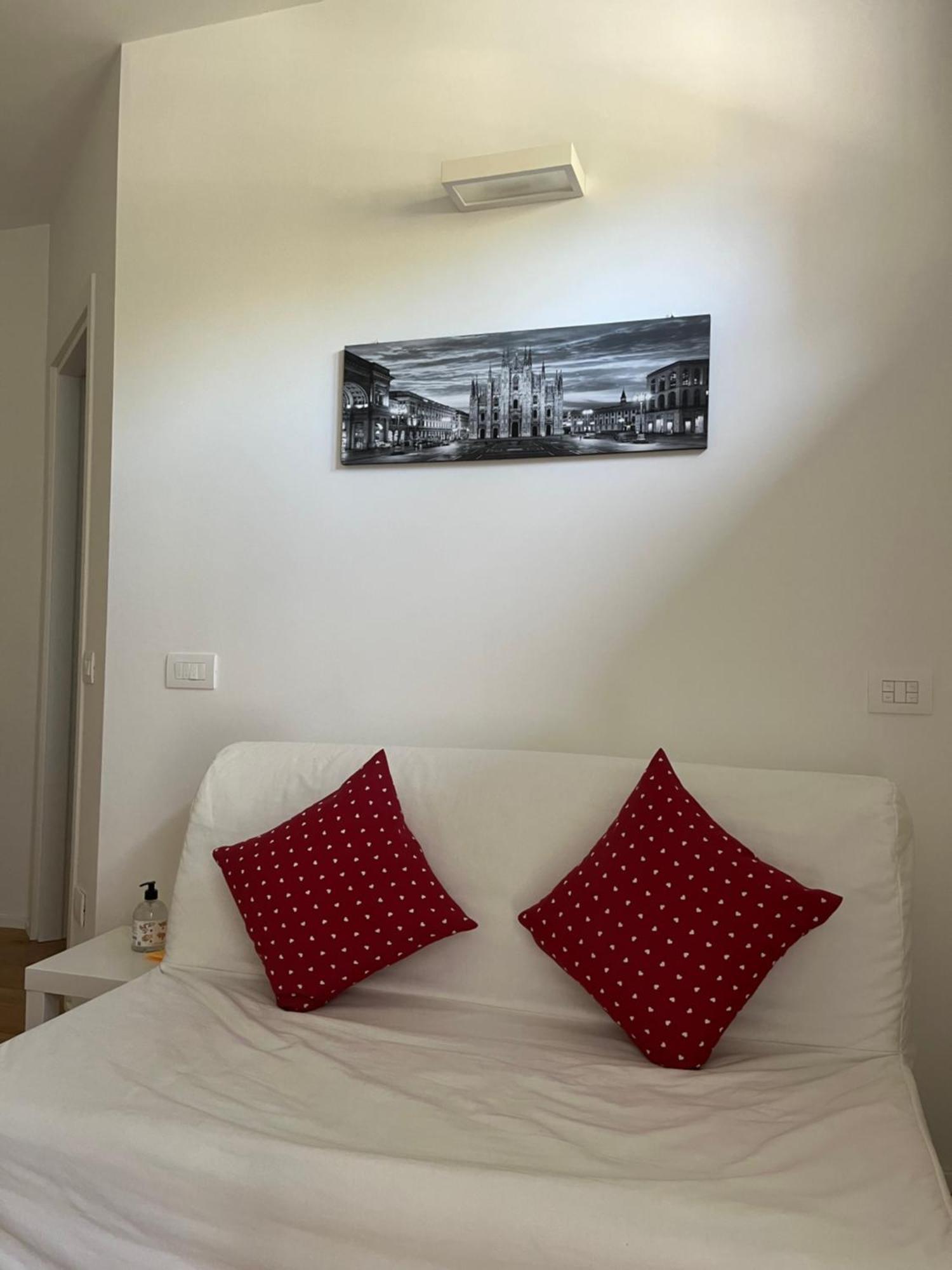 Cherry'S House Milano M1 Bande Nere - San Siro- M4 Linate Exterior foto